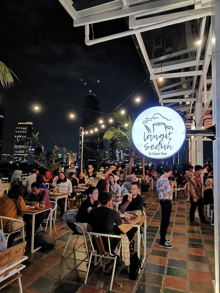 Langit Seduh Rooftop